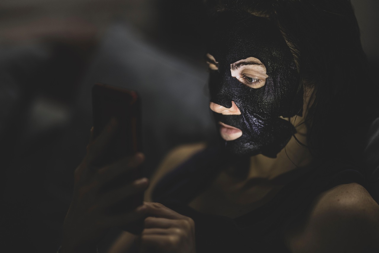 mask, woman, skin care, portrait, facial, cosmetics, self-care, maintenance, skin, cleaning, beauty, home, wellness, beauty product, female, young woman-6322624.jpg