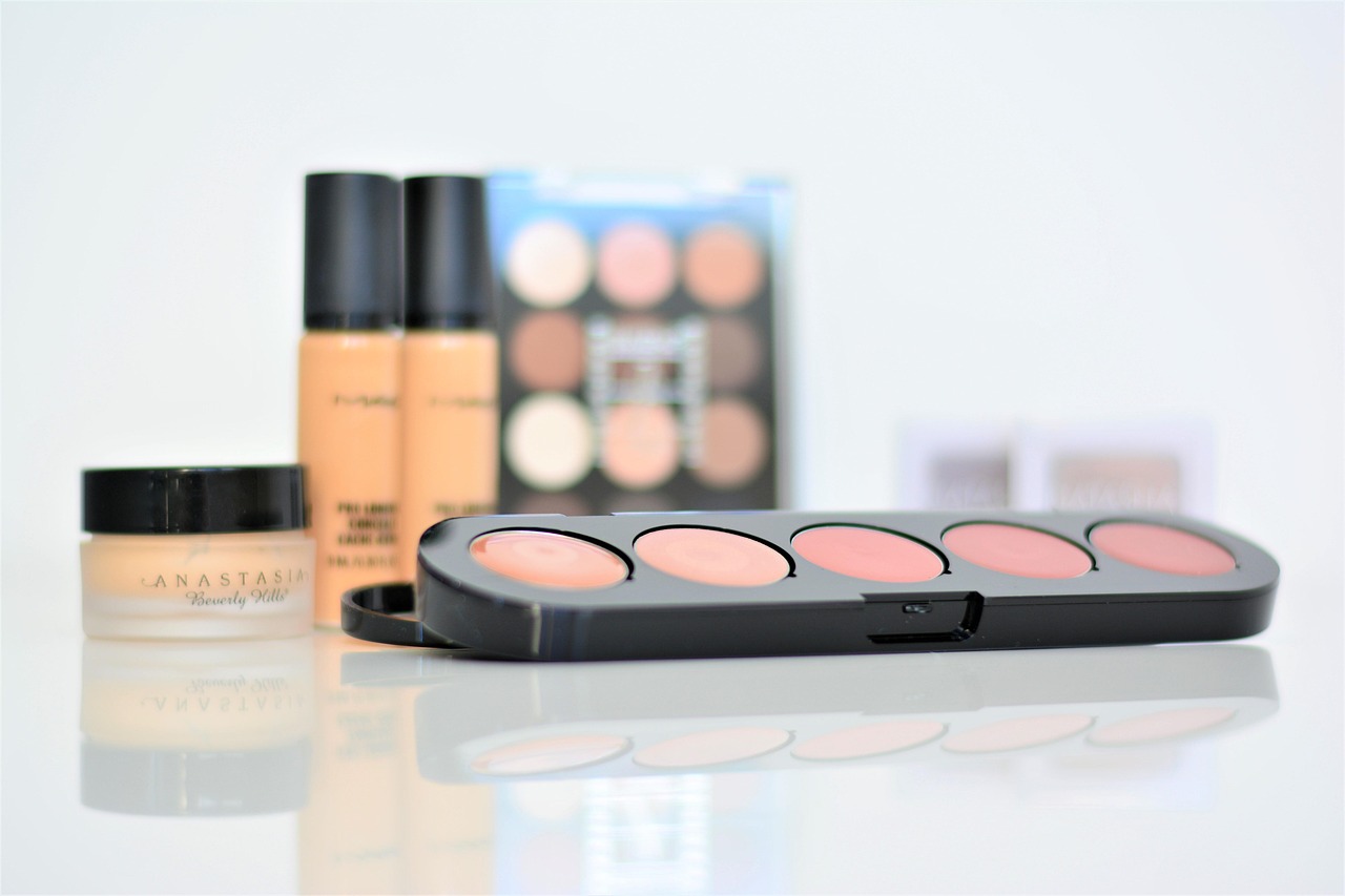 makeup, cosmetics, products, makeup products, beauty products, palette, makeup products, makeup products, makeup products, makeup products, makeup products, beauty products-5643868.jpg